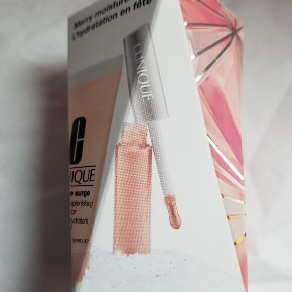 Clinique 2-Pc. Merry Moisture Skincare & Makeup Set - Picture 9 of 10